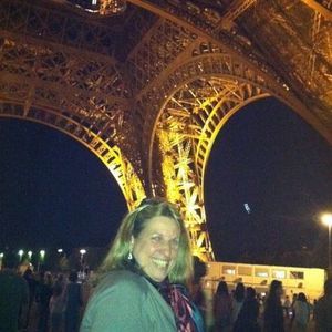 Meet your Posher, Elizabeth